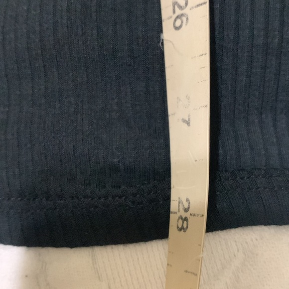 BOLD elements Black Ribbed Top - Picture 7 of 7